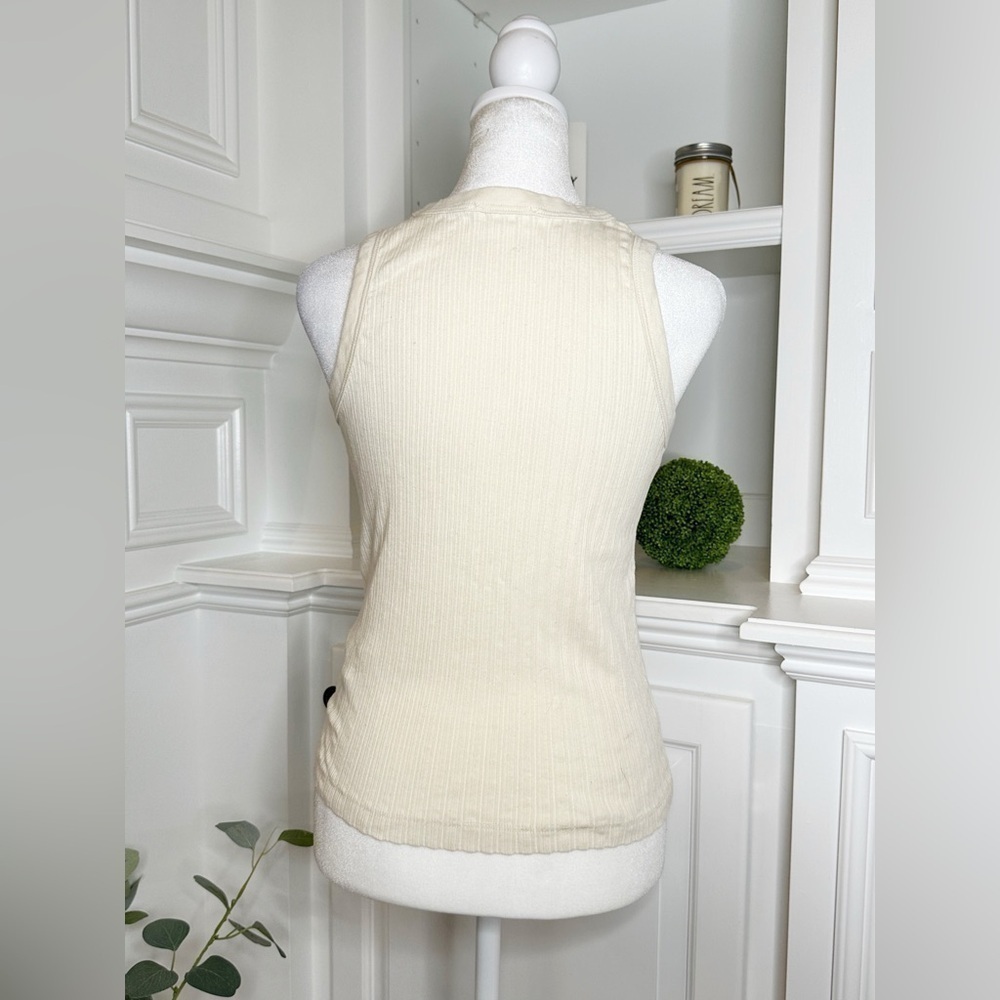 Zara Sleeveless Cream Sweater Tank Top Size 9/10 - Picture 4 of 10